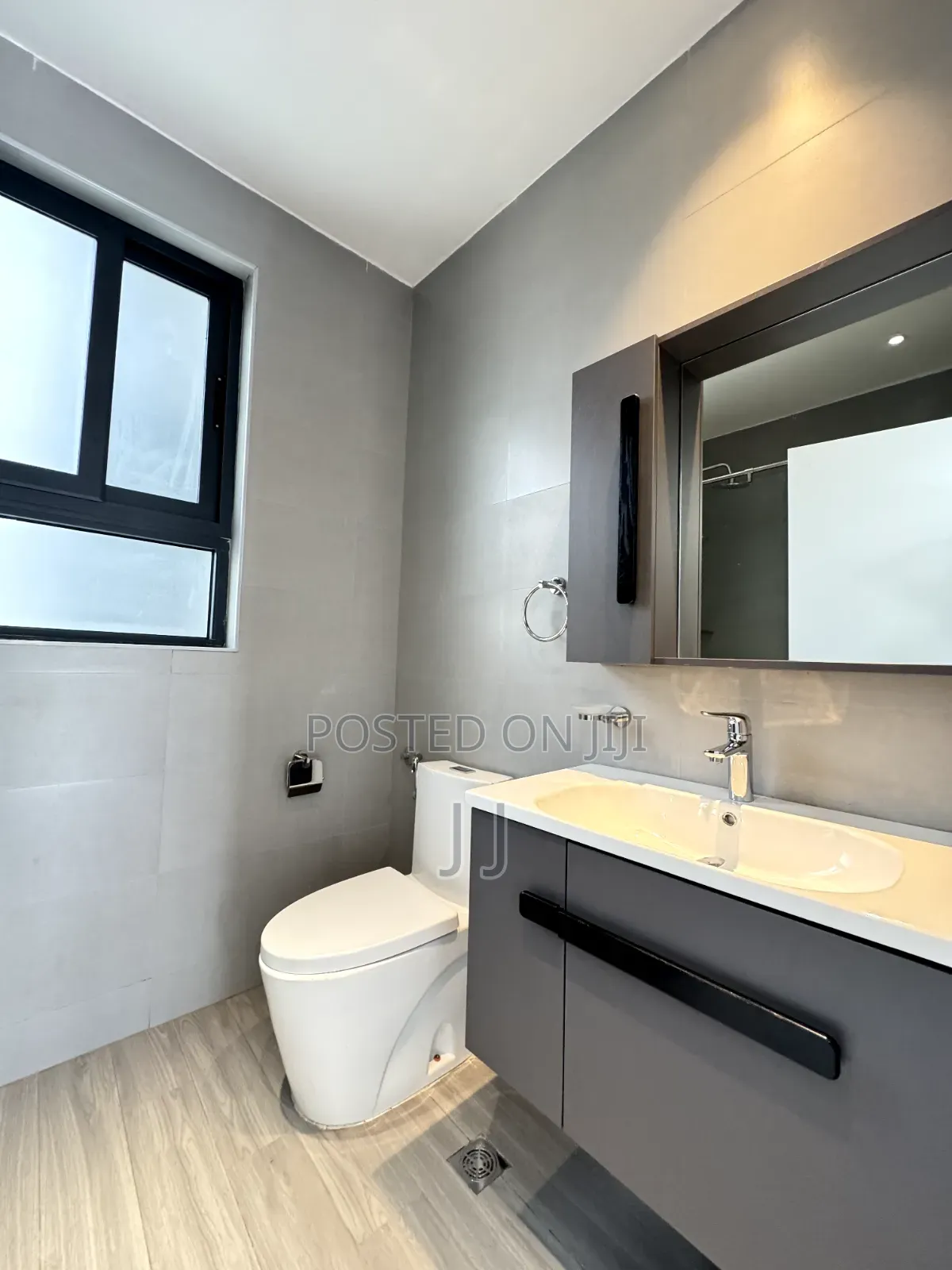 3bdrm Apartment in Bole for rent