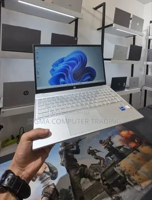 New Laptop HP Pavilion 15 16GB Intel Core i7 SSD 512GB