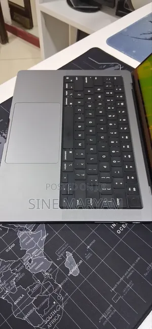 New Laptop Apple MacBook Pro 2021 M1 16GB Apple M1 Pro SSD 512GB