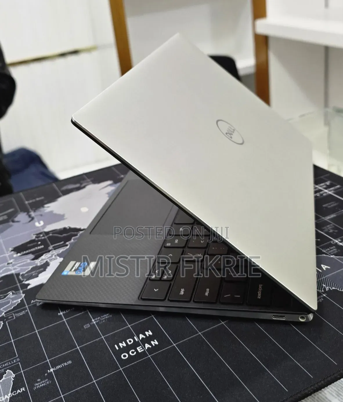 New Laptop Dell XPS 13 16GB Intel Core i5 SSD 512GB
