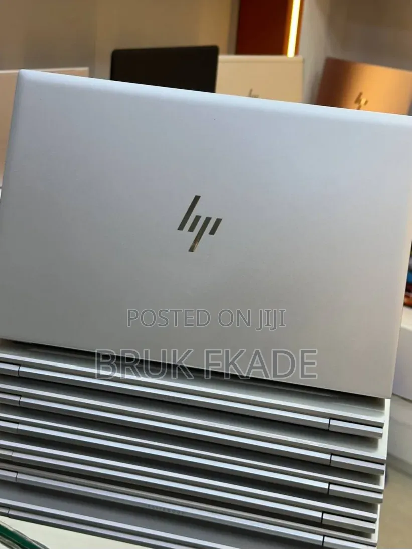 New Laptop HP EliteBook 840 G8 16GB Intel Core i7 SSD 512GB