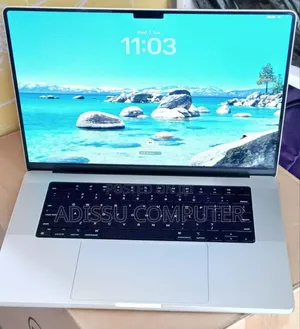New Laptop Apple MacBook Pro 2019 32GB Apple M1 Pro SSD 1T