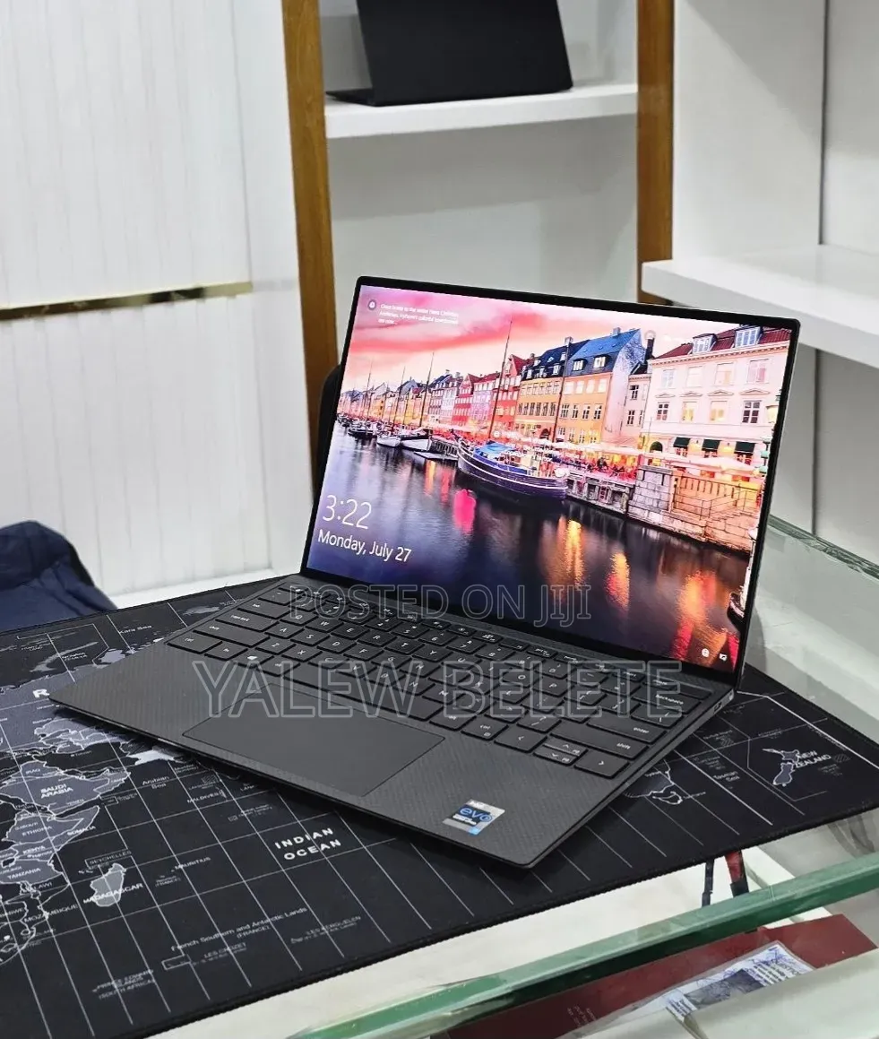 New Laptop Dell XPS 13 16GB Intel Core i7 SSD 512GB