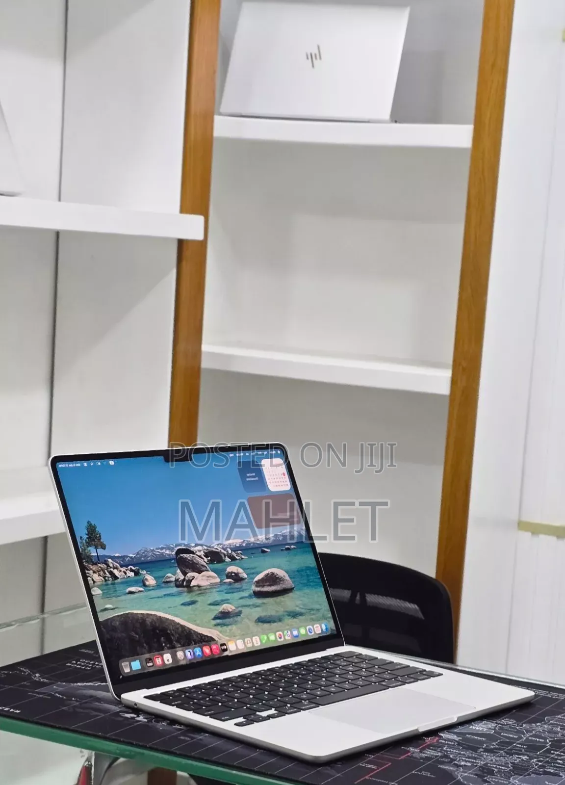 New Laptop Apple MacBook Air 2022 M2 8GB Intel Core i7 SSD 256GB