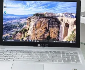New Laptop HP Envy x360 4GB Intel Core i5 SSD 128GB