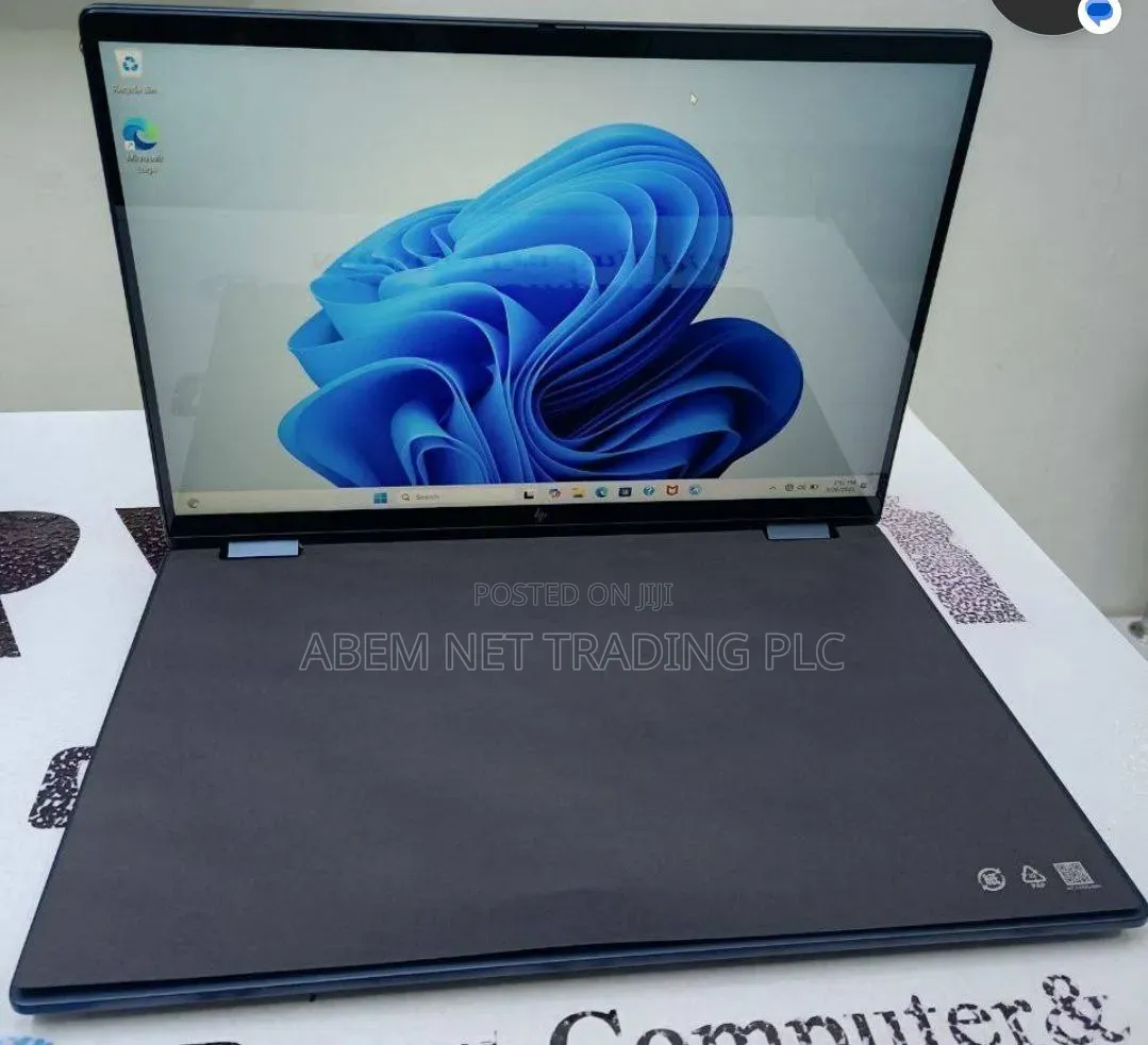 New Laptop HP Envy x360 8GB Intel Core i5 SSD 512GB