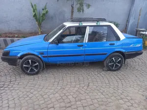 Toyota Corolla 1.3 1986 Blue