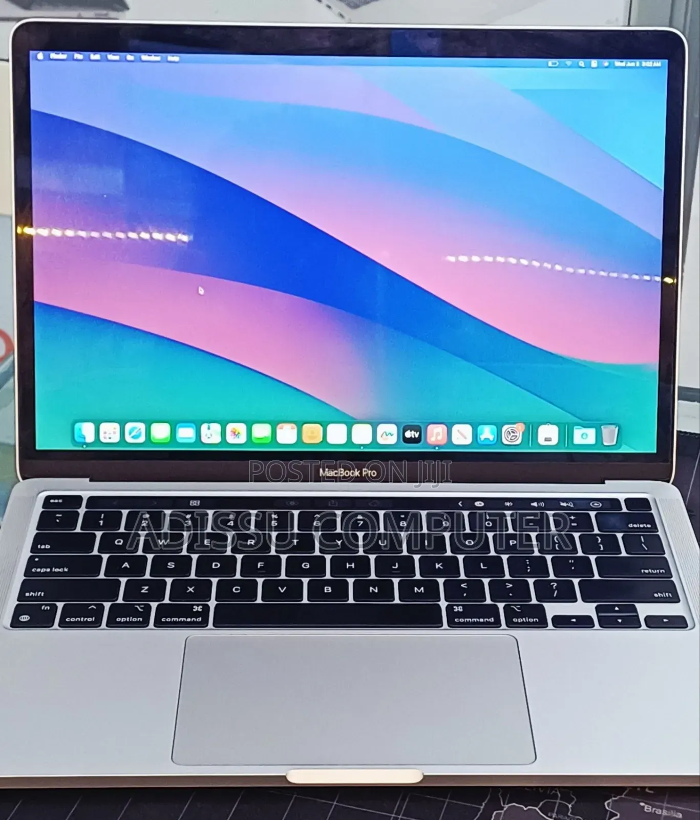 New Laptop Apple MacBook Pro 2019 16GB Apple M1 Pro SSD 256GB