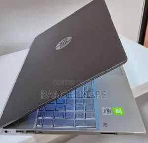 New Laptop HP Pavilion 15 8GB Intel Core i5 SSD 512GB