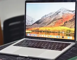 New Laptop Apple MacBook 2019 16GB Intel Core i7 SSD 512GB