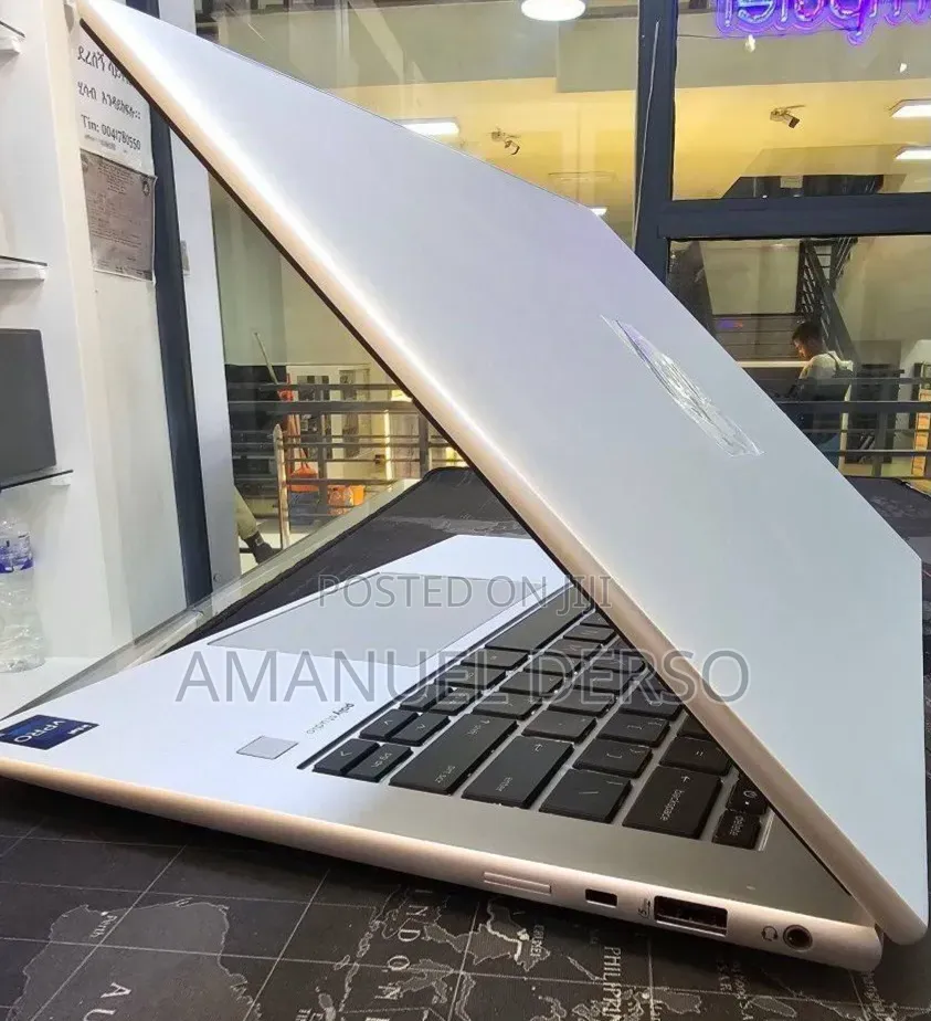 New Laptop HP EliteBook 840 16GB Intel Core i7 SSD 512GB