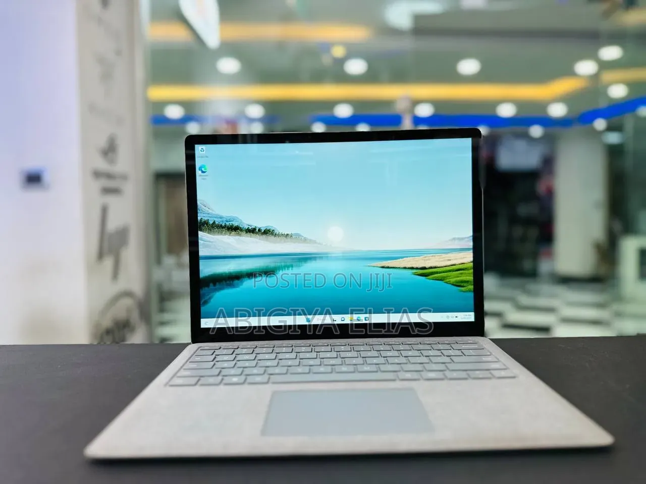 Laptop Microsoft Surface 8GB Intel Core i5 SSD 256GB