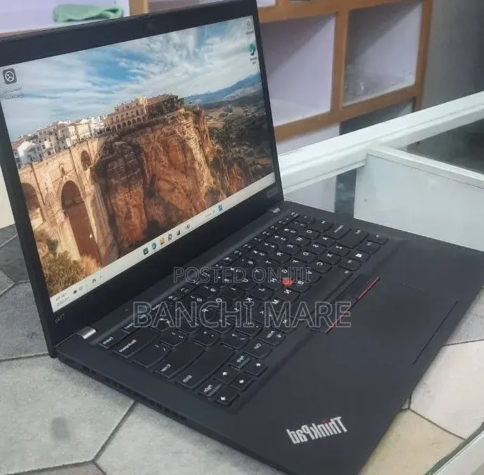 New Laptop Lenovo ThinkPad T14s Gen 1 16GB AMD Ryzen 5 SSD 512GB