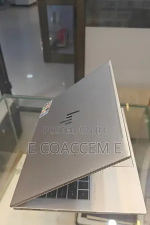New Laptop HP 16GB Intel Core Ultra 7 SSD 512GB