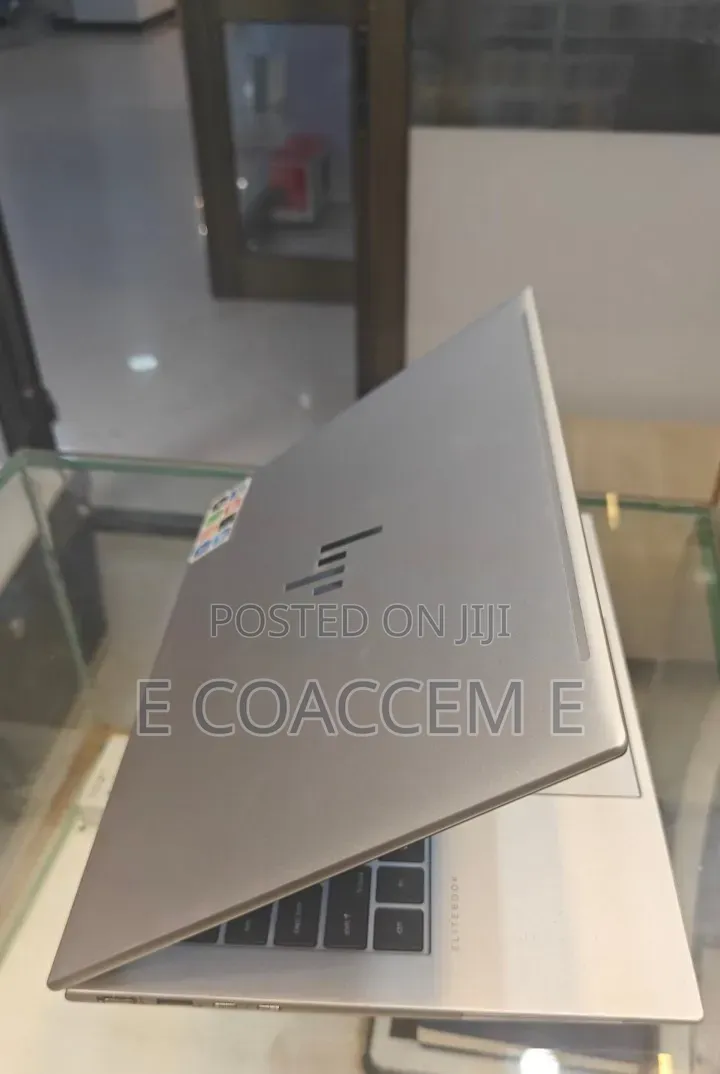 New Laptop HP 16GB Intel Core Ultra 7 SSD 512GB