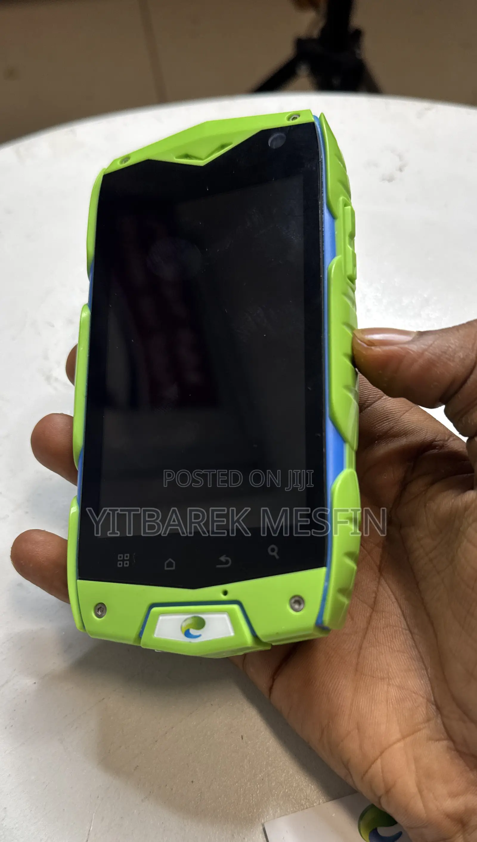 New Mobile Phone 64 GB Green