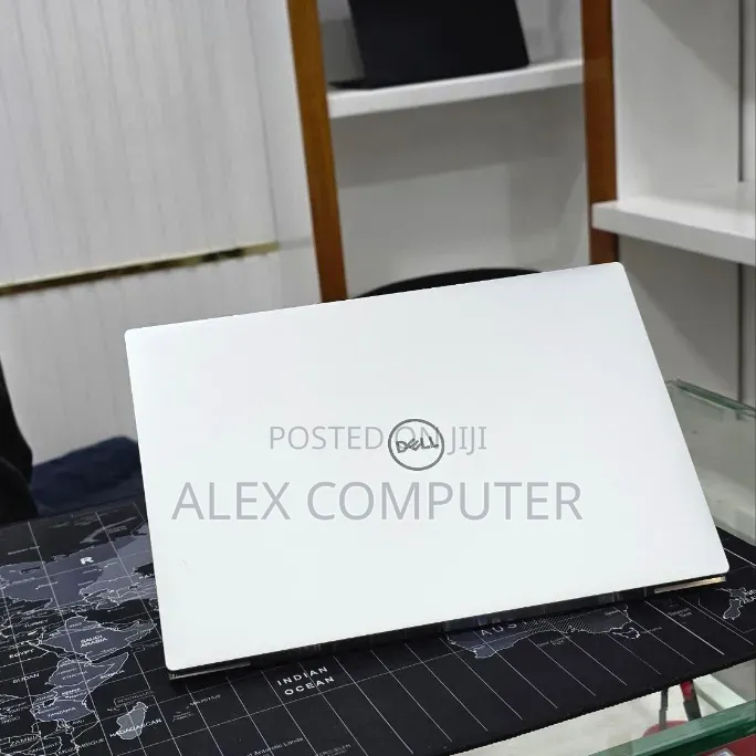 New Laptop Dell XPS 13 16GB Intel Core i7 SSD 512GB