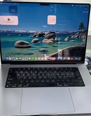 New Laptop Apple MacBook Pro 2021 M1 Max 32GB Apple M1 SSD 1T