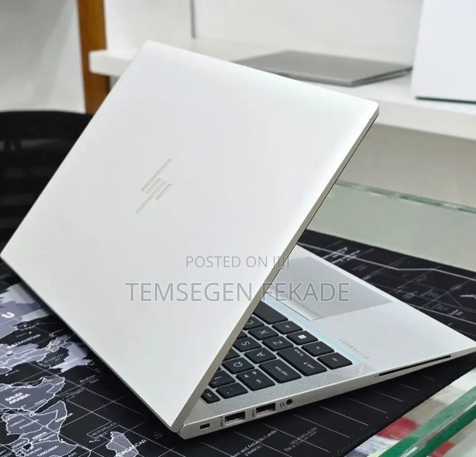 New Laptop HP EliteBook 845 G8 16GB AMD Ryzen 5 SSD 512GB