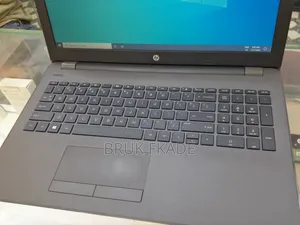 New Laptop HP Stream Notebook 8GB Intel Core i5 SSD 1T
