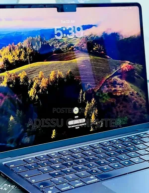 New Laptop Apple MacBook Air 2022 M2 16GB Intel Core M2 SSD 512GB