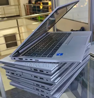 New Laptop HP EliteBook 830 G8 16GB Intel Core i5 SSD 512GB