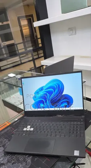 New Laptop Asus 16GB Intel Core i7 SSD 512GB