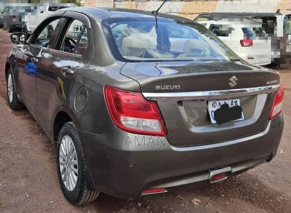 Suzuki Dzire 2022 Gray