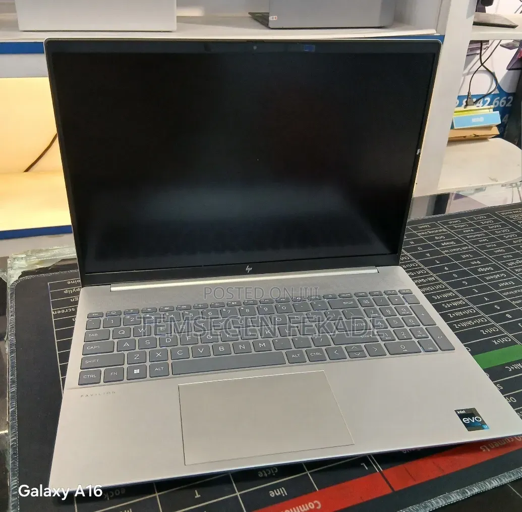 New Laptop HP Pavilion 15 16GB Intel Core i7 SSD 1T