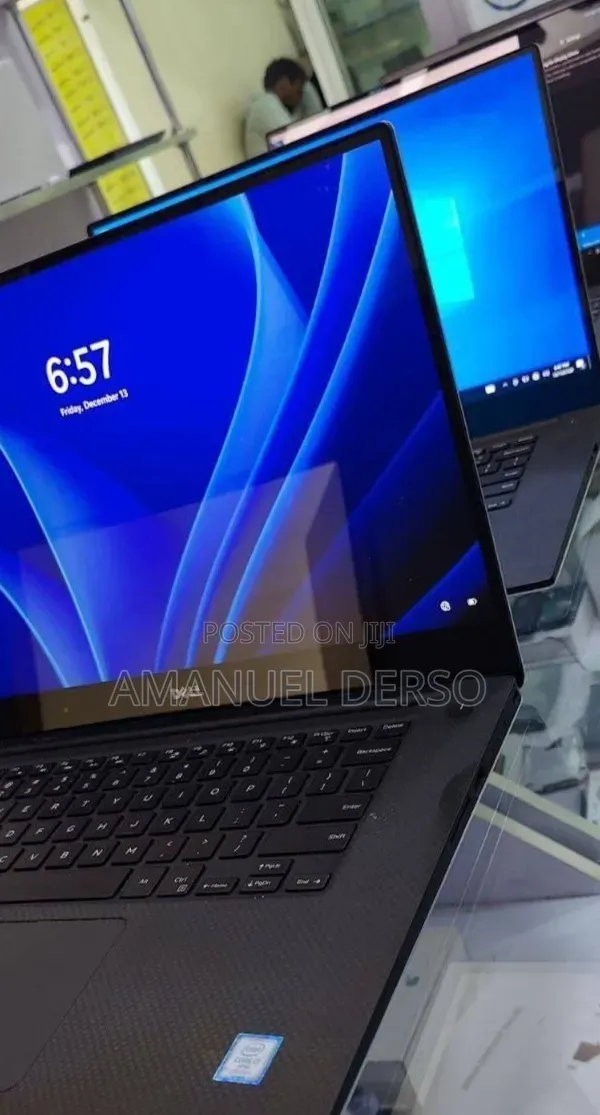 New Laptop Dell XPS 15 16GB Intel Core i7 SSD 512GB
