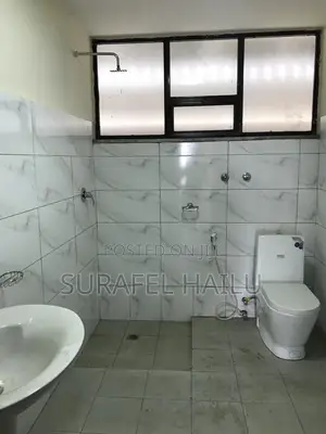 4bdrm Apartment in Addis Ketema for sale