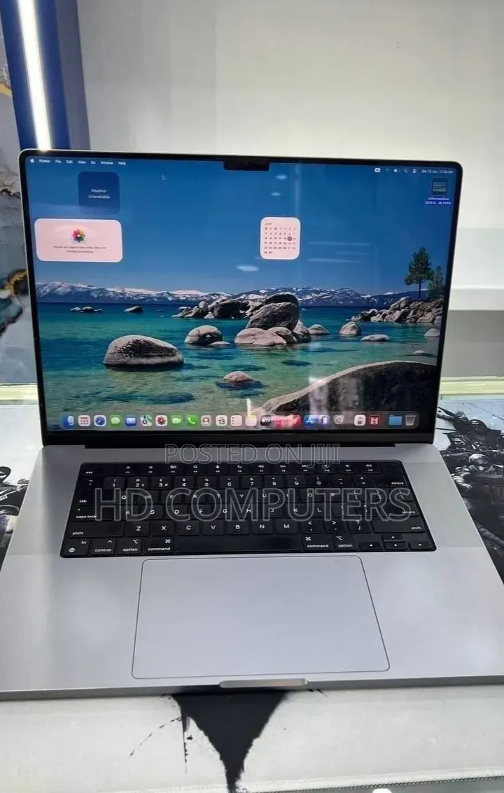 New Laptop Apple MacBook Pro 2021 M1 Max 32GB Apple M1 Max SSD 1T