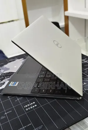 New Laptop Dell XPS 13 16GB Intel Core i7 SSD 512GB