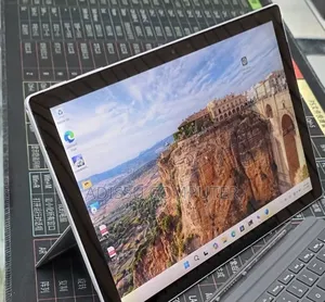 New Laptop Microsoft Surface Pro 7 16GB Intel Core i7 SSD 512GB