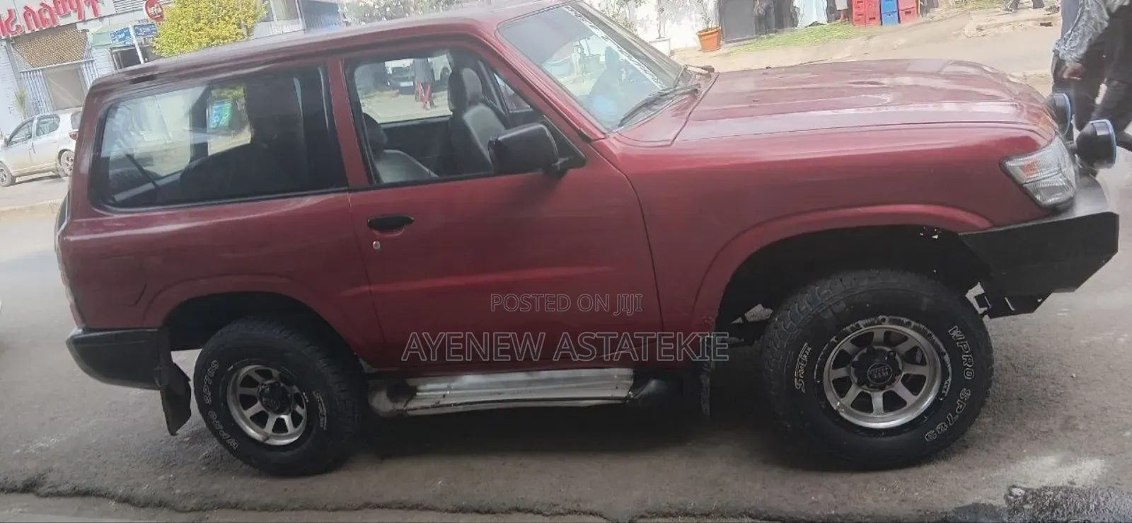 Nissan Patrol 2001 Red