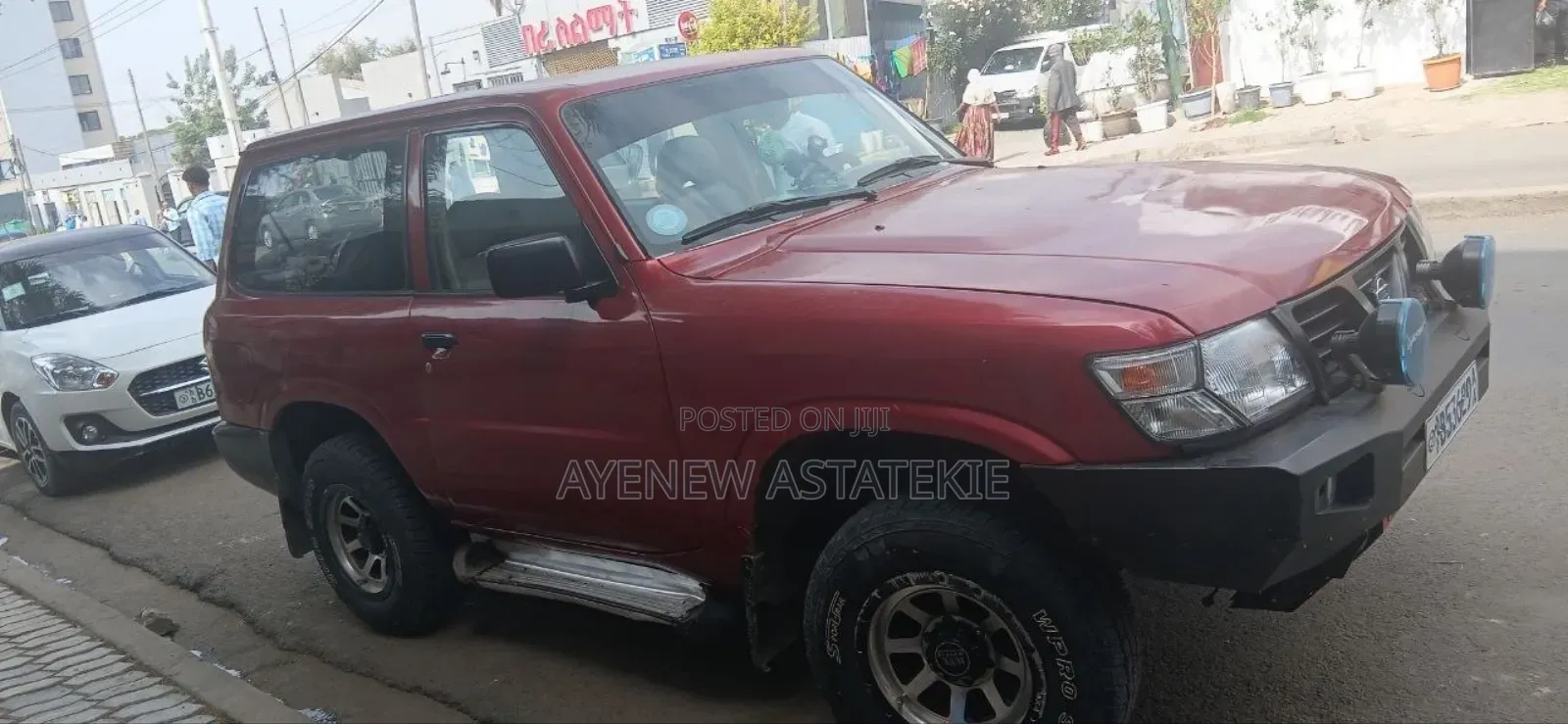 Nissan Patrol 2001 Red