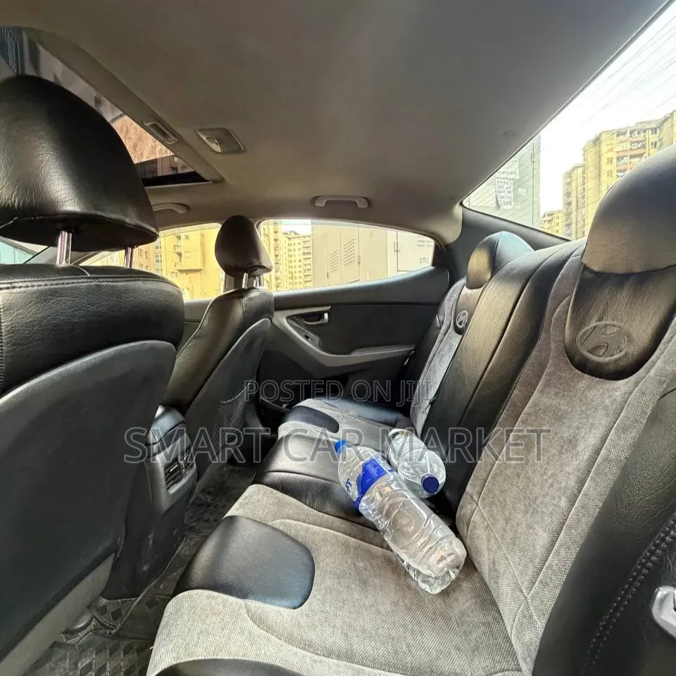 Hyundai Avante 2014 Gray
