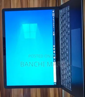 New Laptop Microsoft Surface 16GB Intel Core i7 SSD 256GB