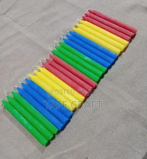 ሻማ በተለያዩ ቀለም
