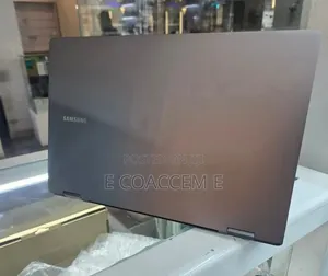 New Laptop Samsung 16GB Intel Core Ultra 7 SSD 512GB