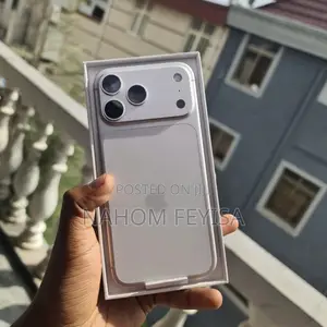 New Apple iPhone 17 Pro Max 256 GB Silver
