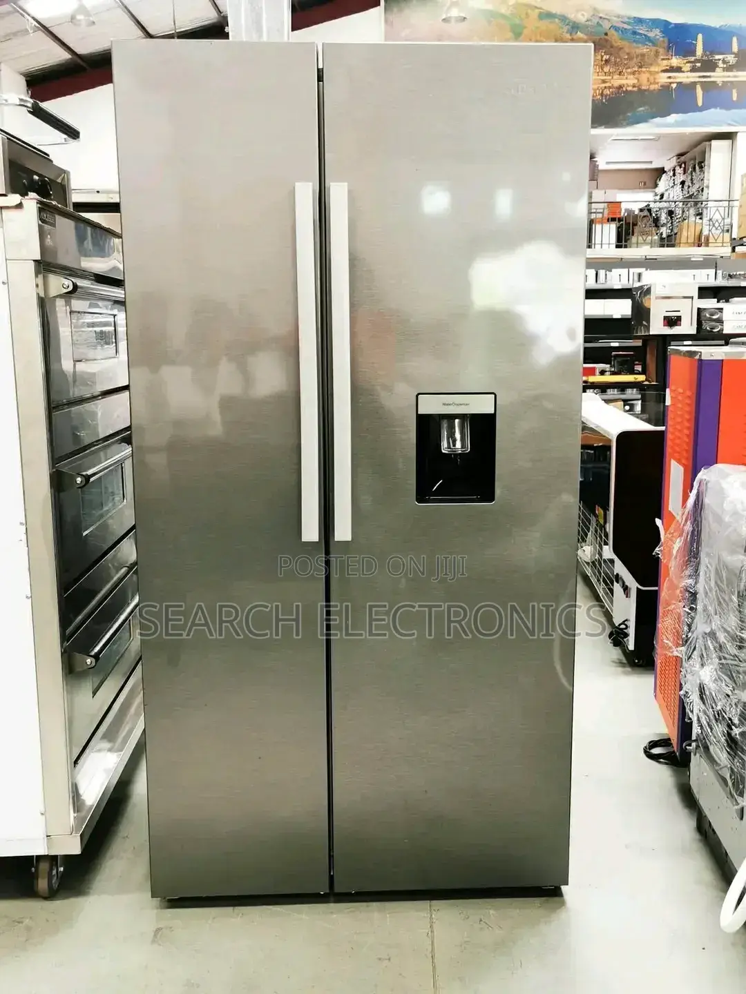 Hisense Side by Side 820L Refrigerator