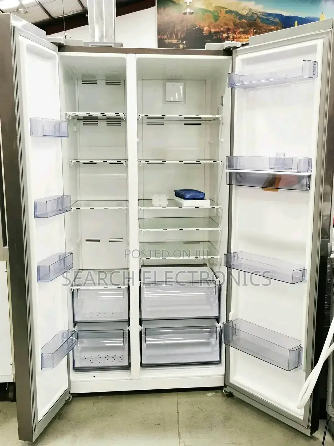 Hisense Side by Side 820L Refrigerator