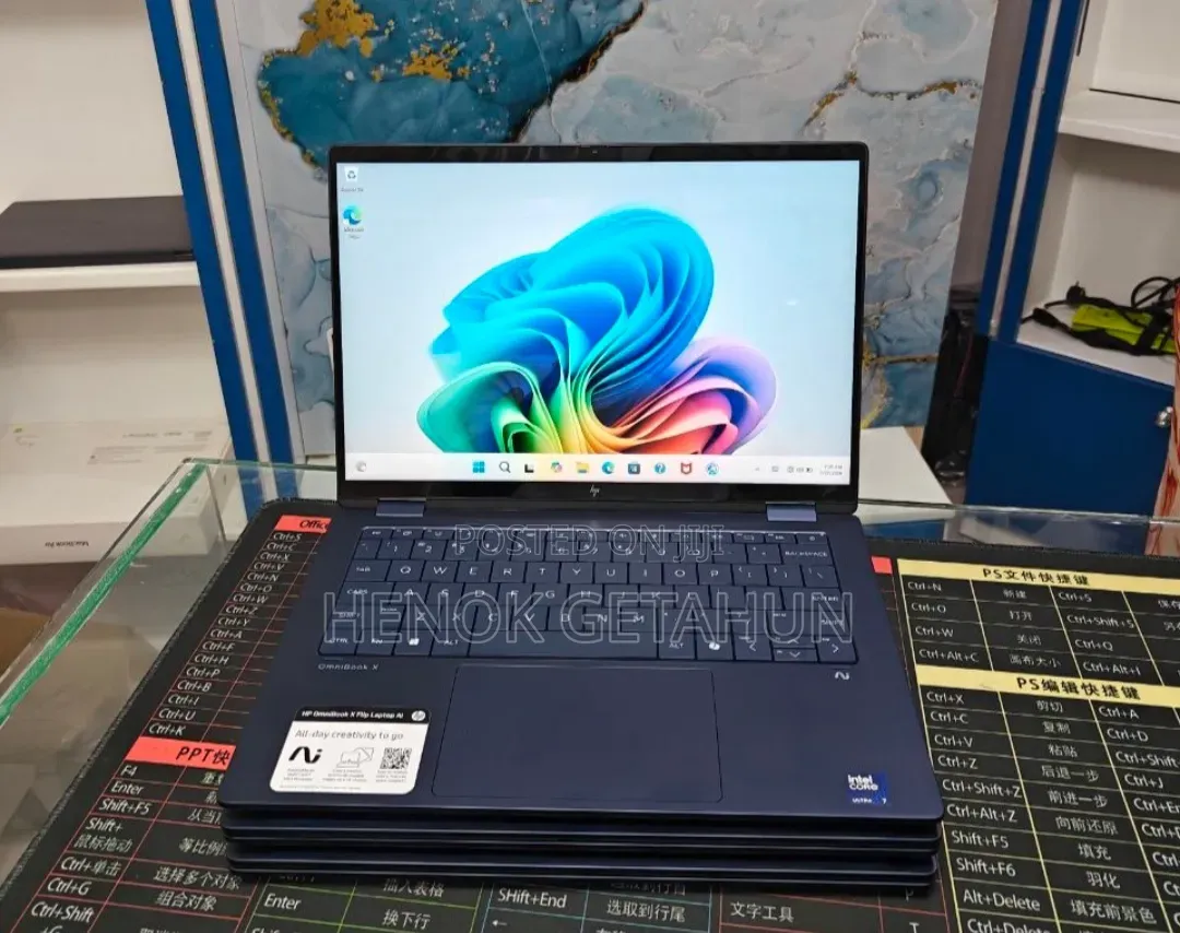 New Laptop HP OmniBook Ultra Flip 14" 16GB Intel Core Ultra 7 SSD 1T