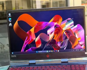New Laptop HP OmniBook 5 16" 16GB Intel Core i7 SSD 512GB