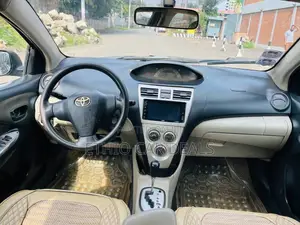 Toyota Yaris 2007 Black