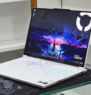 New Laptop Lenovo Legion 7 32GB Intel Core Ultra 7 SSD 1T