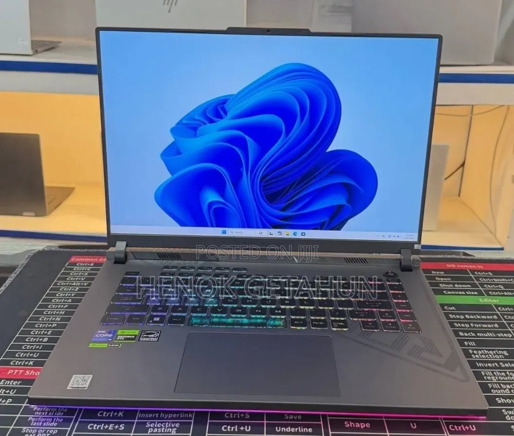 New Laptop Asus ROG Strix G16 G614 16GB Intel Core i9 SSD 1T