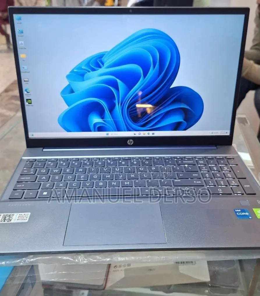 New Laptop HP Pavilion 15 16GB Intel Core i5 SSD 512GB