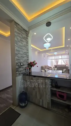 3bdrm Apartment in የግል አፓርታማ, Bole for sale